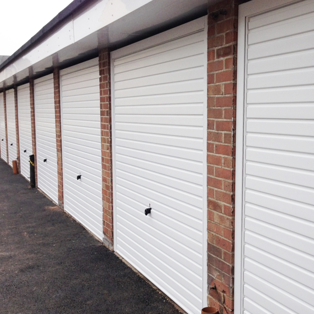 Single Steel (White) Horizontal Canopy Garage Doors.