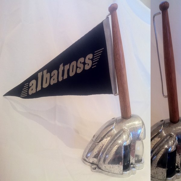 Albatross flag pole 