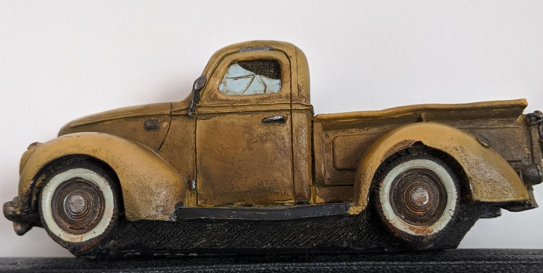 Vintage American Flatbed truck - Shudehill