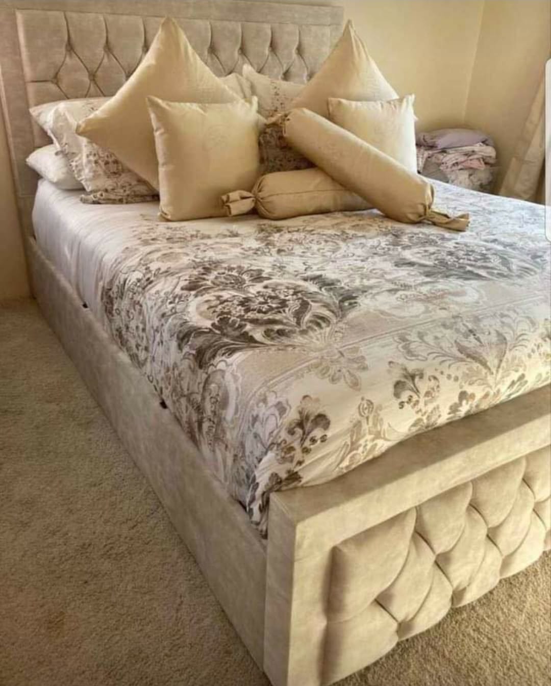 'HILTON' Frame Bed