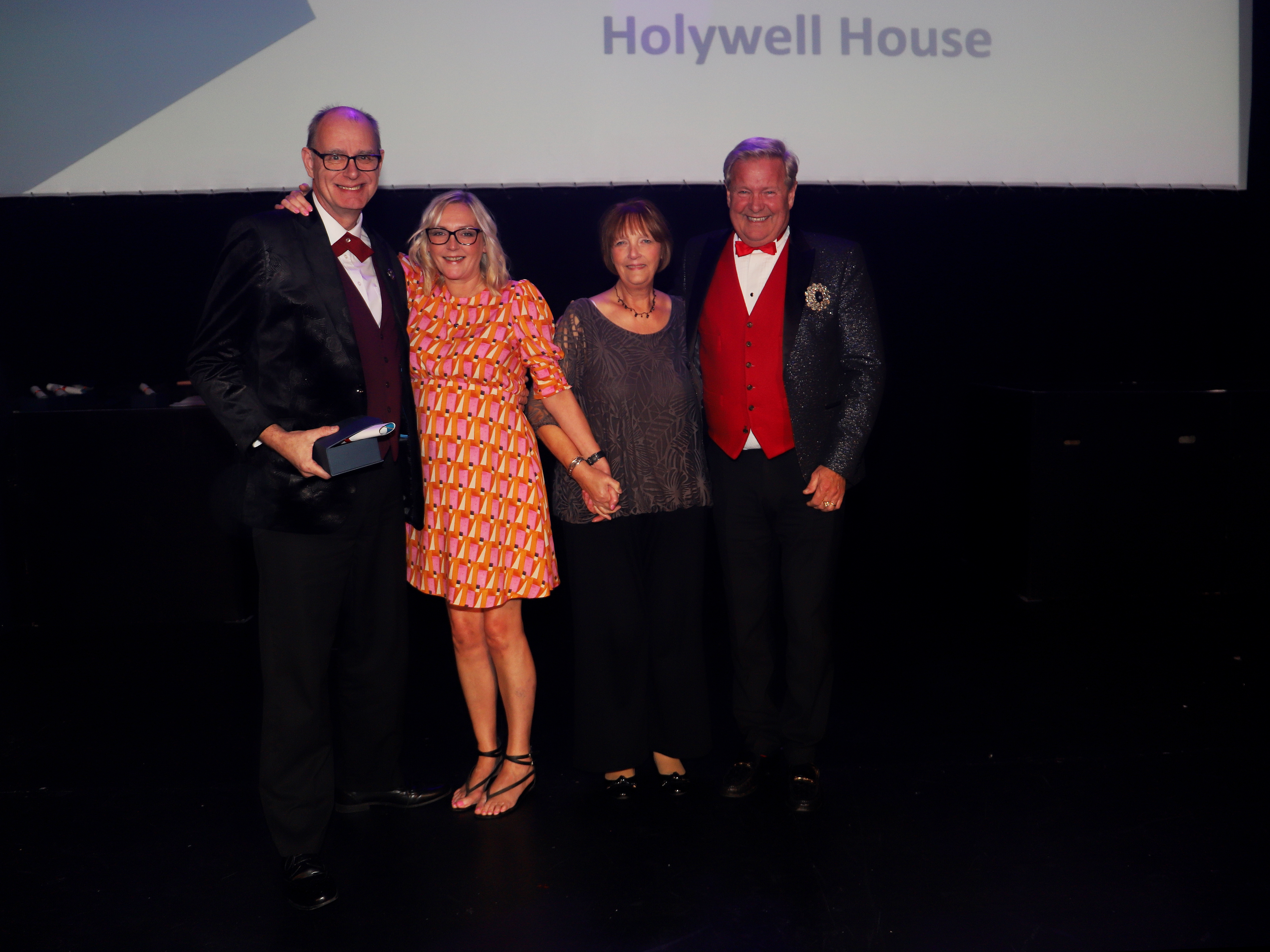 Holywell House - WINNER - B&B and Guest House