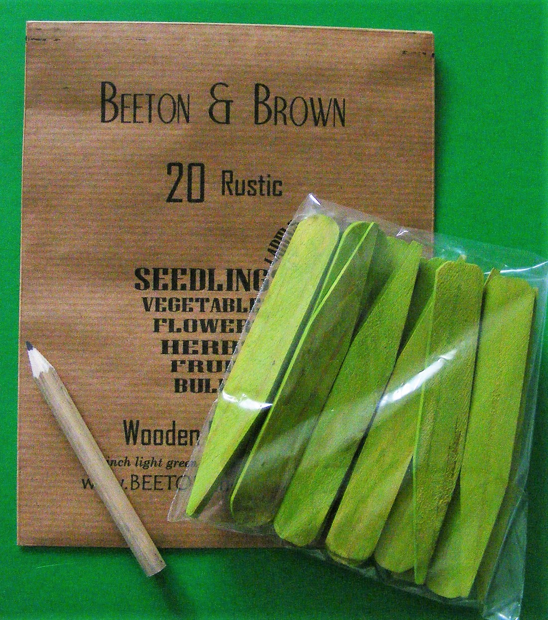 Proper labels TWENTY Rustic wooden plant pot and tray blank labels & pencil