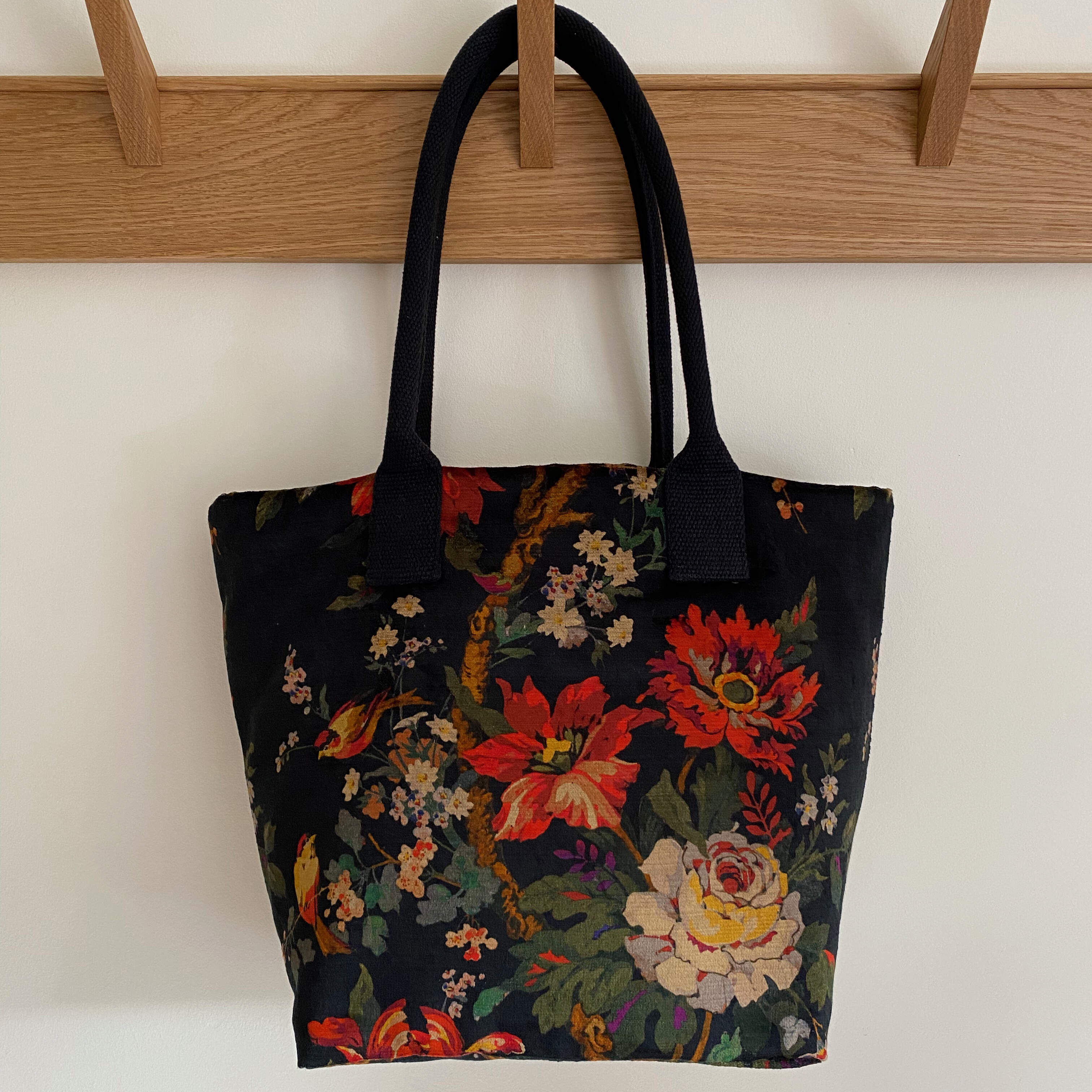 Liberty Velvet - Lady Kristina Shoulder Bag