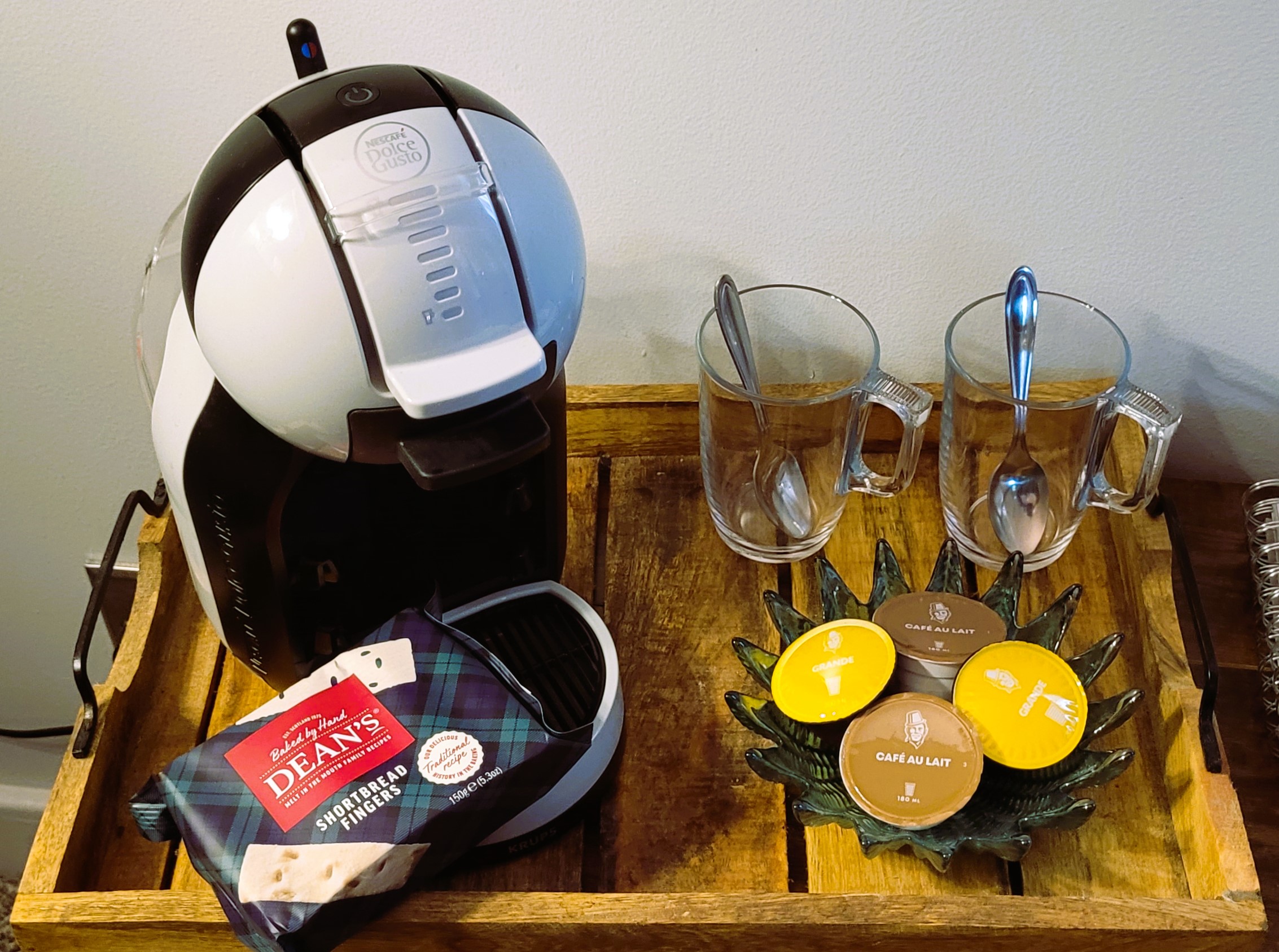 Sit back and enjoy complementary coffee with the Dolce Gusto Mini