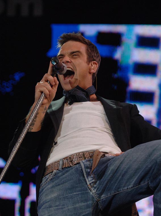 Robbie Williams at Live 8